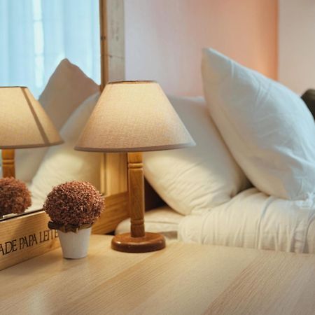 Coastal Garden Paradise Retreat- 6 Min From The Beach ชาร์เนกา ภายนอก รูปภาพ