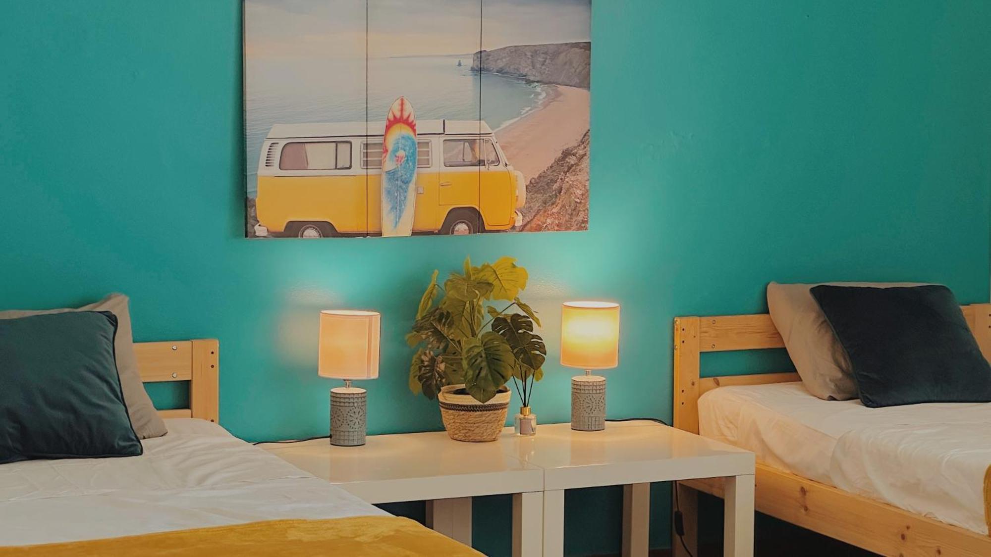 Coastal Garden Paradise Retreat- 6 Min From The Beach ชาร์เนกา ภายนอก รูปภาพ